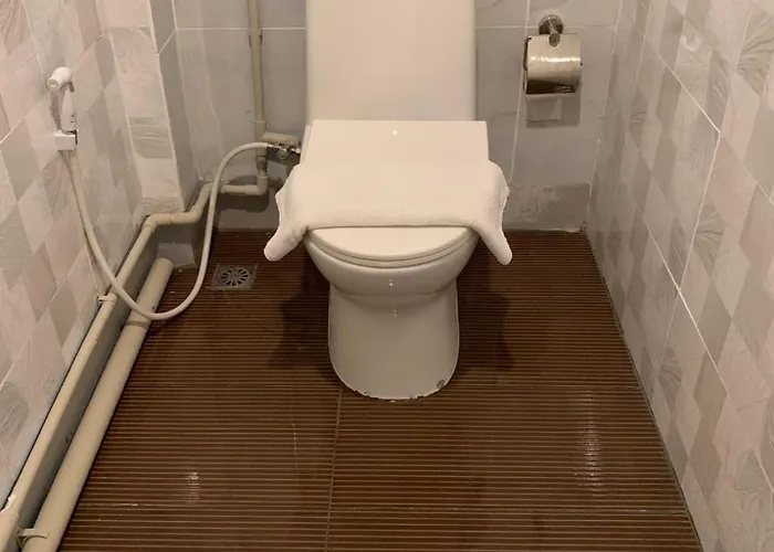 Hostel Pwa Phra Khanong